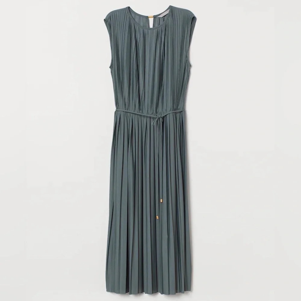 H&M green pleated midi formal  dress size XS